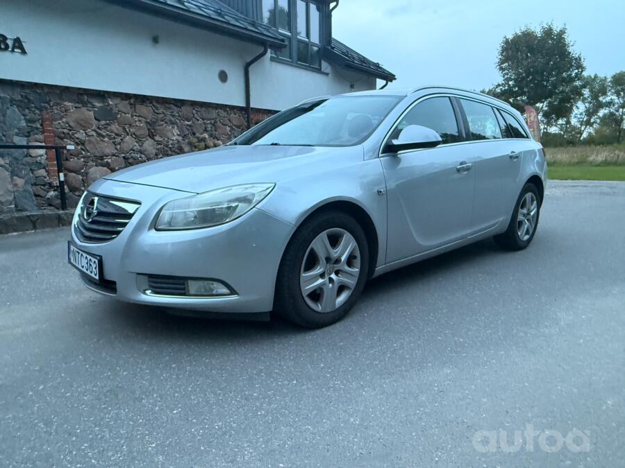 Opel Insignia A Sports Tourer wagon 5-doors