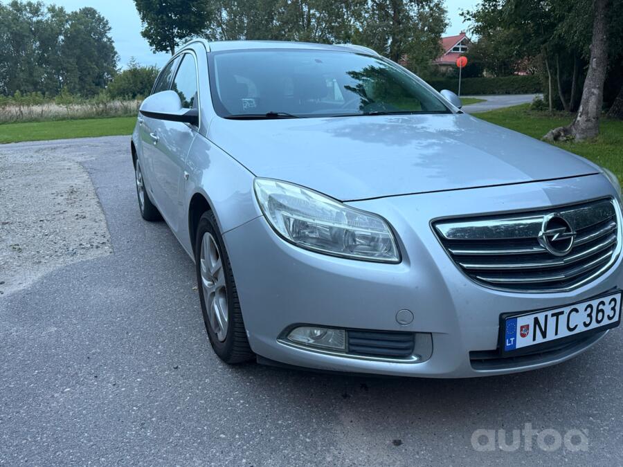 Opel Insignia A Sports Tourer wagon 5-doors