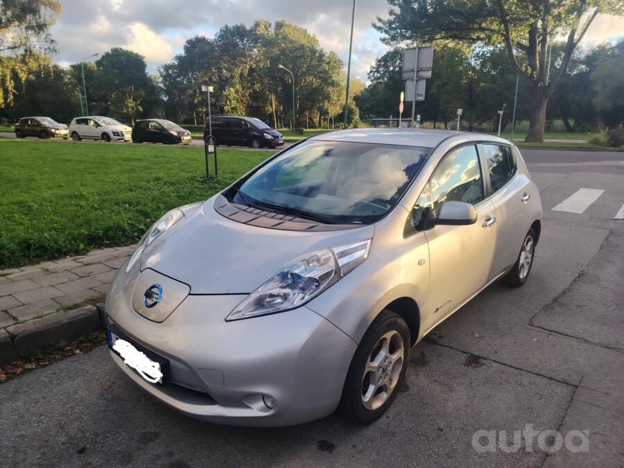 Nissan Leaf 1 generation Hatchback