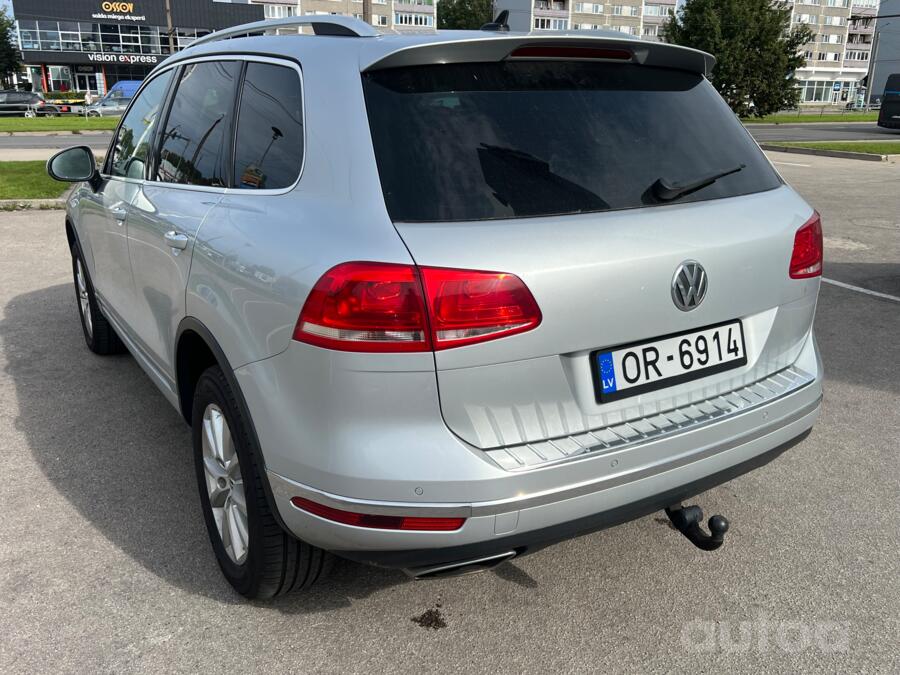 Volkswagen Touareg 2 generation [restyling] Crossover
