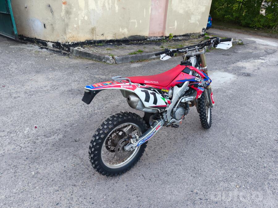 Honda CRF