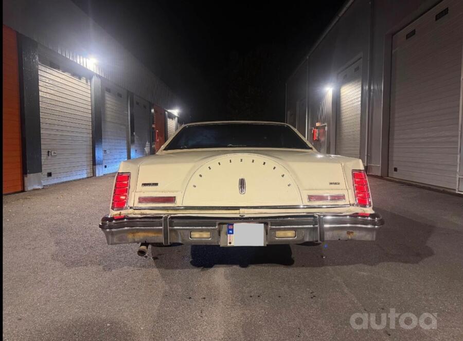 Lincoln Continental 5 generation