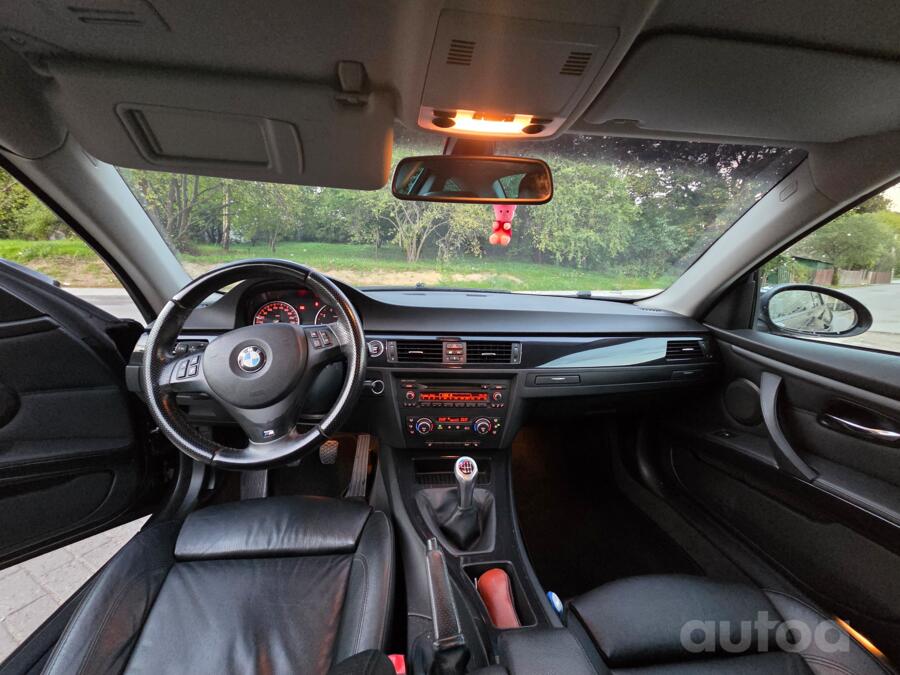 BMW 320 2013