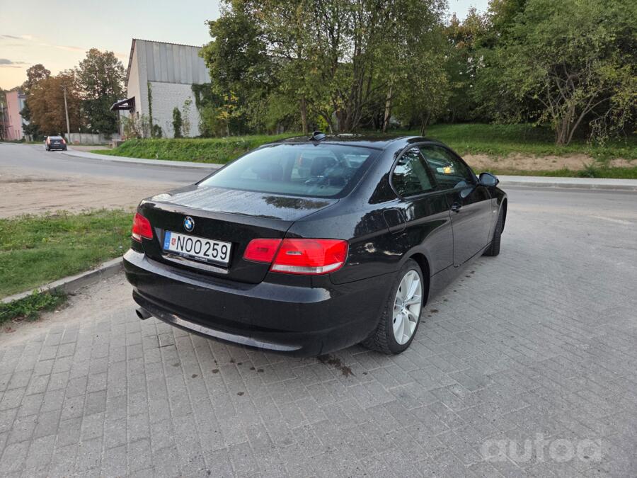 BMW 320 2013