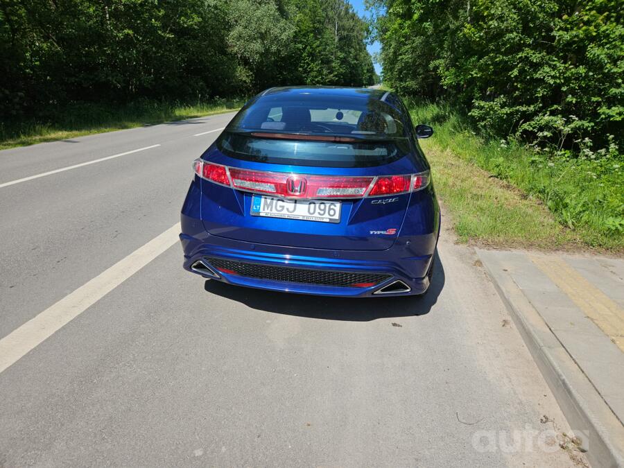 Honda Civic 8 generation [restyling] Type-S hatchback 3-doors