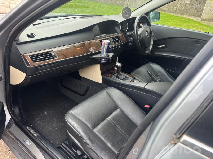 BMW 5 Series E60/E61 Sedan