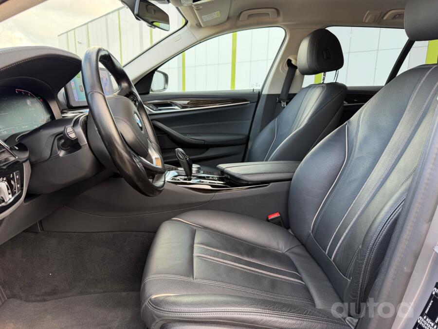 BMW 5 Series G30 Touring wagon