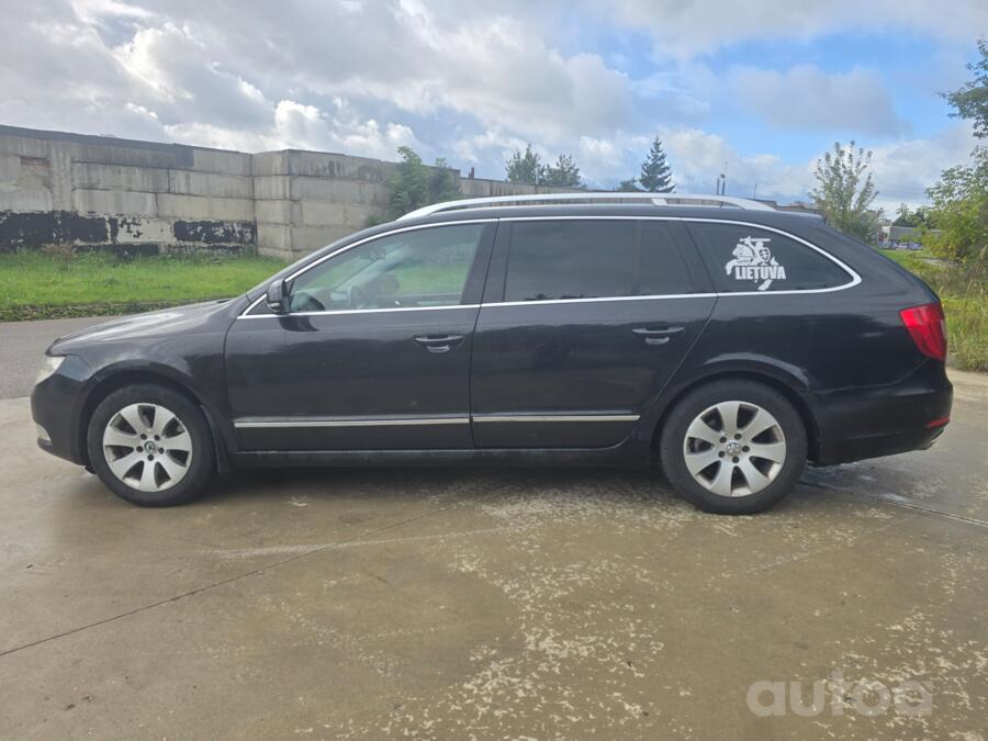 Skoda Superb 2 generation Combi wagon