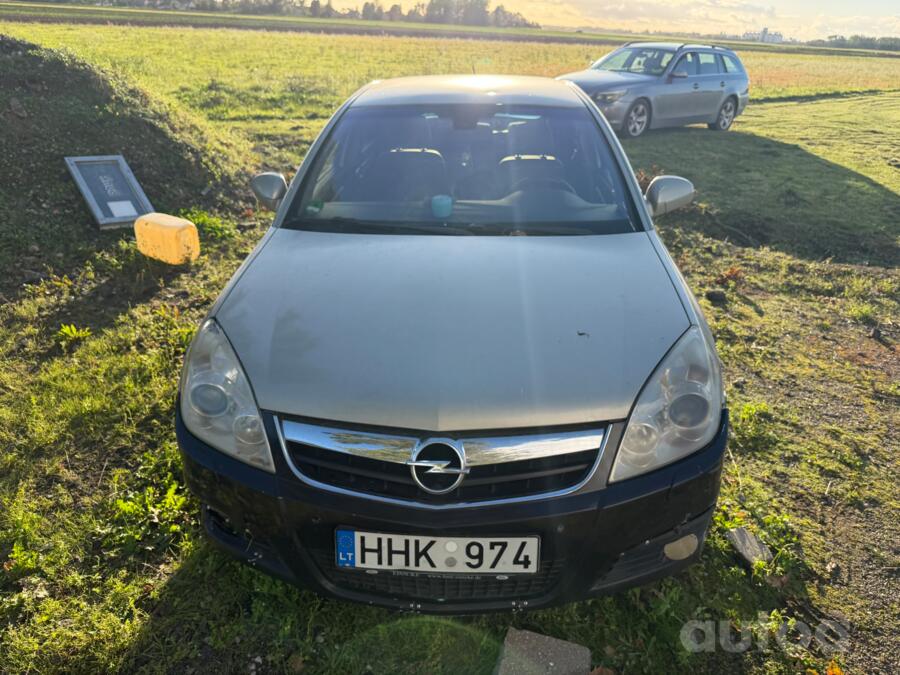 Opel Vectra C [restyling] Sedan