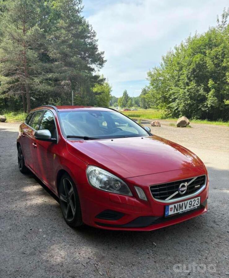Volvo V60 1 generation wagon