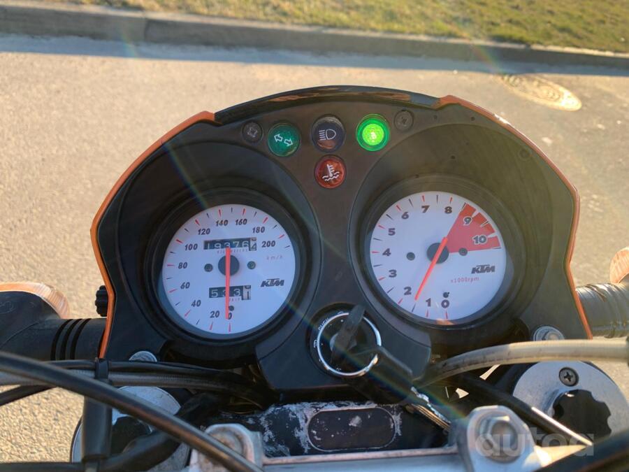 KTM Duke