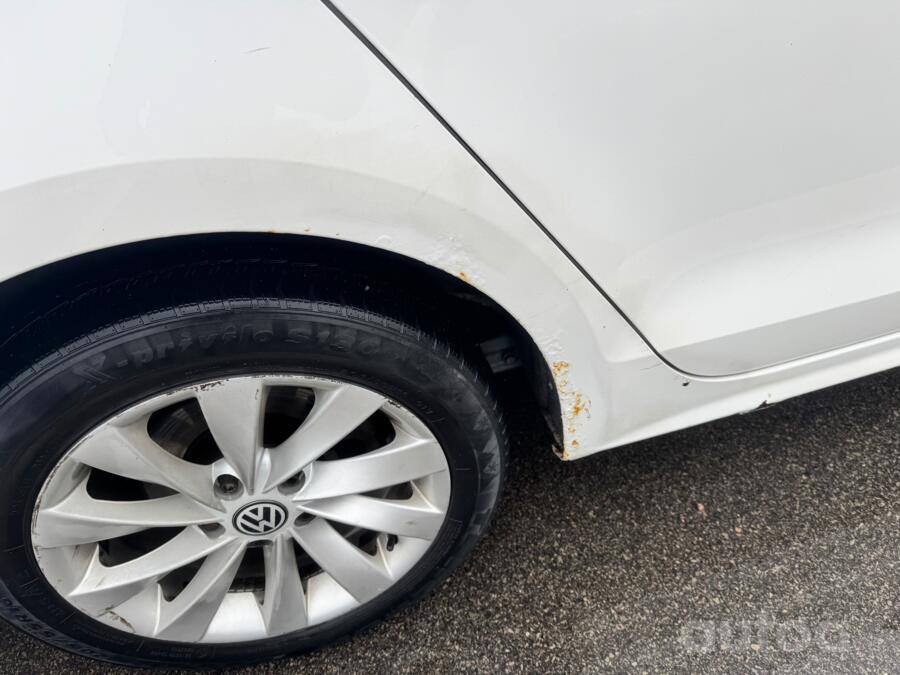 Volkswagen Jetta 6 generation Sedan