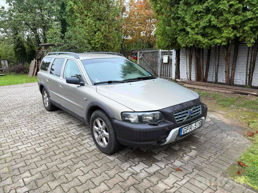 Volvo XC70
