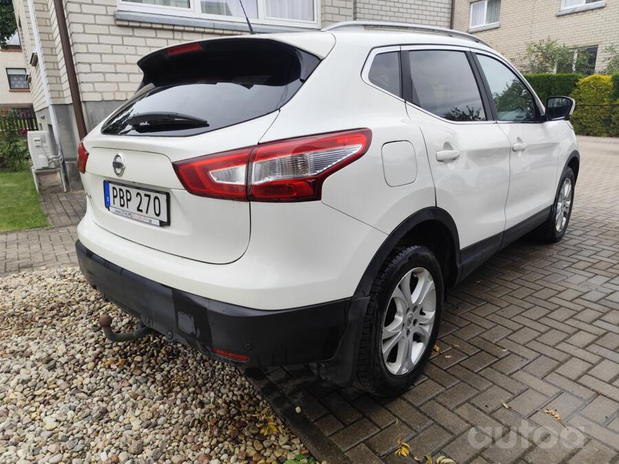 Nissan Qashqai 2 generation Crossover