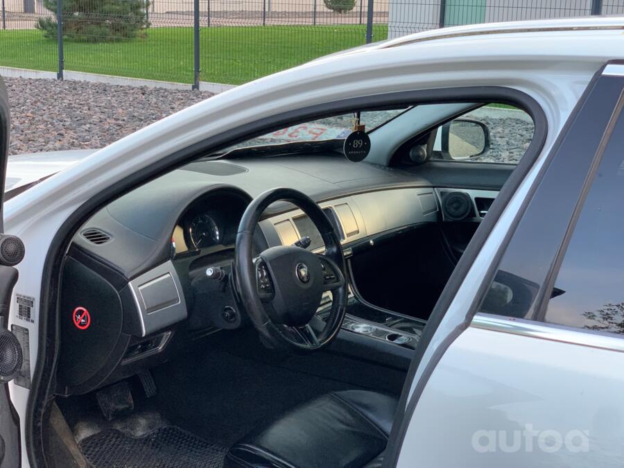 Jaguar XF 1 generation [restyling]