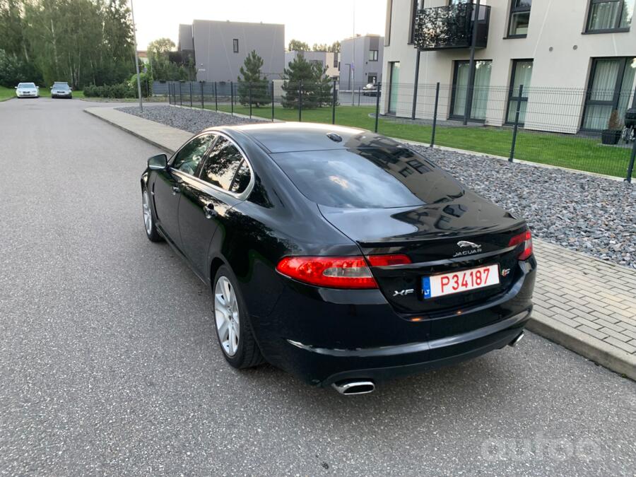 Jaguar XF X250 Sedan 4-doors