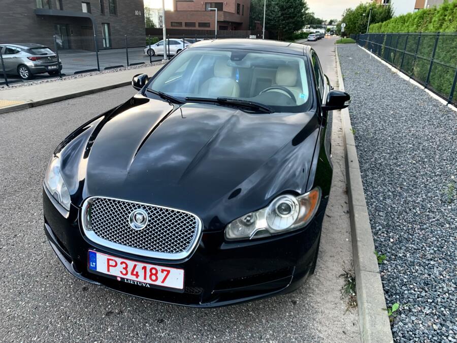 Jaguar XF X250 Sedan 4-doors