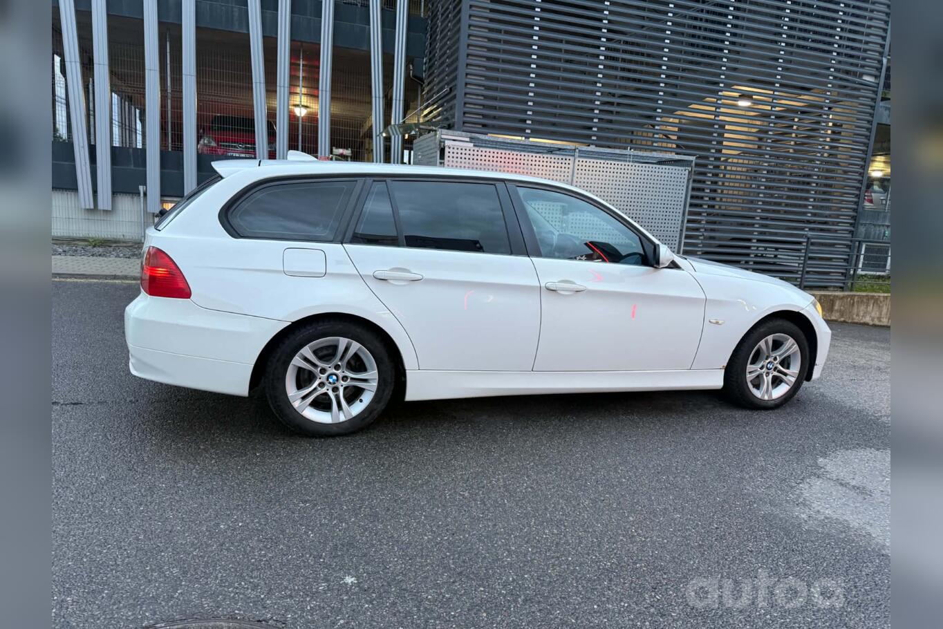 BMW 3 Series E90/E91/E92/E93 [restyling] Touring wagon