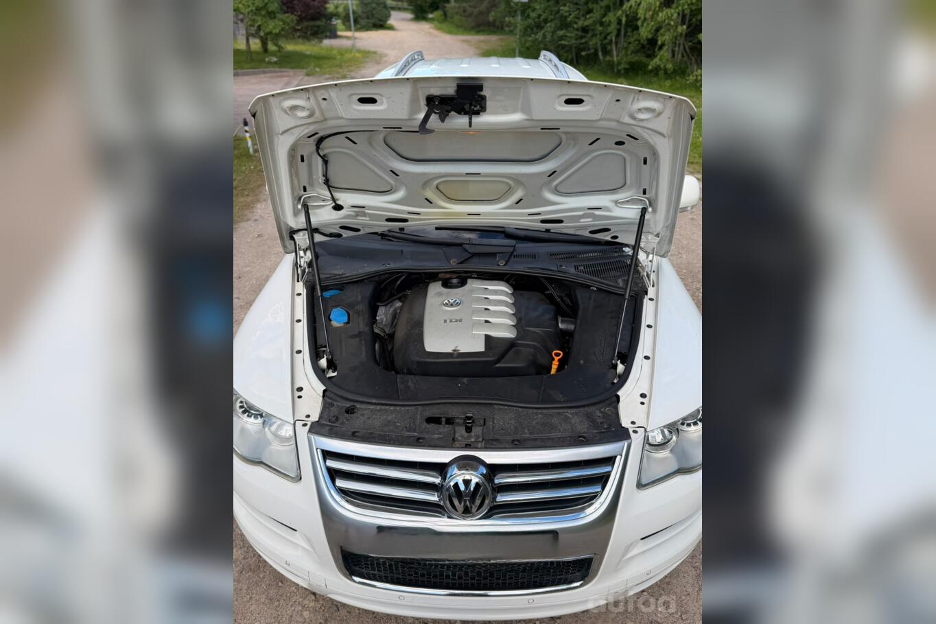 Volkswagen Touareg 1 generation Crossover