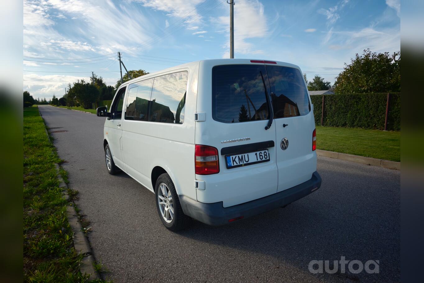 Volkswagen Transporter T5 Minivan 4-doors