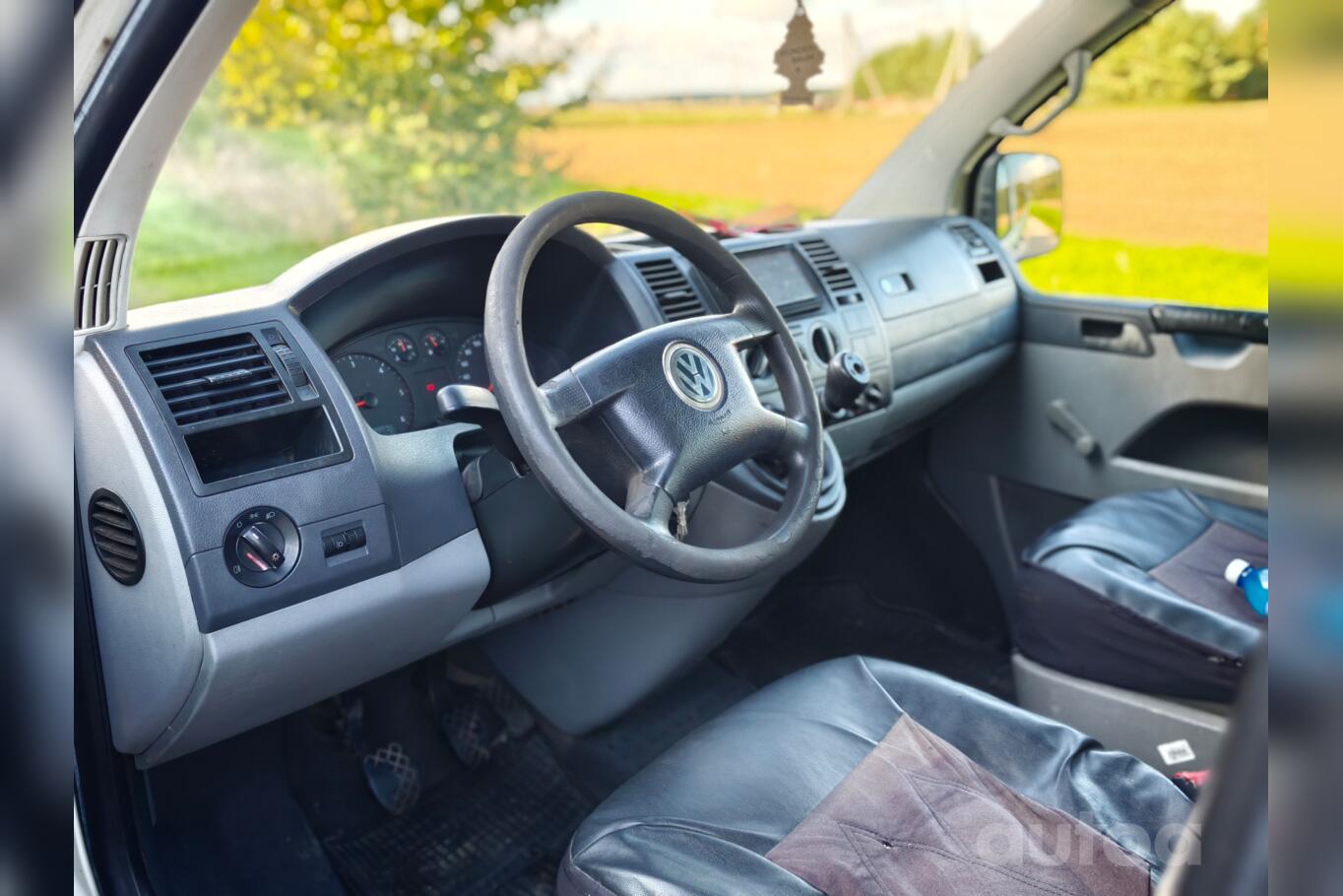 Volkswagen Transporter T5 Minivan 4-doors