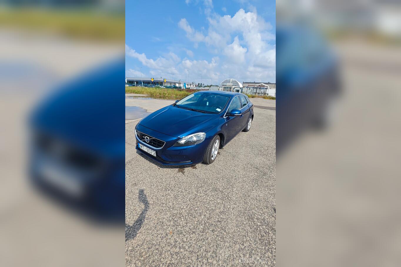 Volvo V40 2 generation Hatchback 5-doors