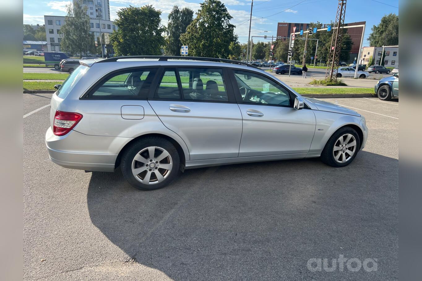 Mercedes-Benz C-Class W204/S204 wagon 5-doors