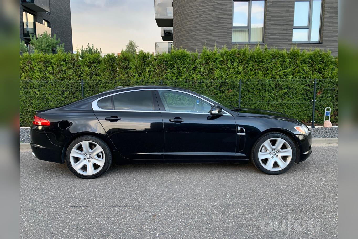 Jaguar XF X250 Sedan 4-doors