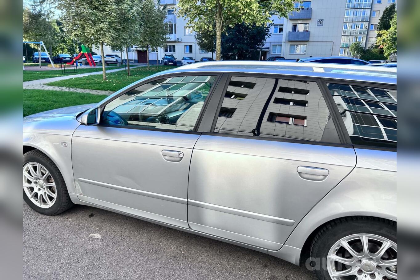 Audi A4 B7 Avant wagon 5-doors