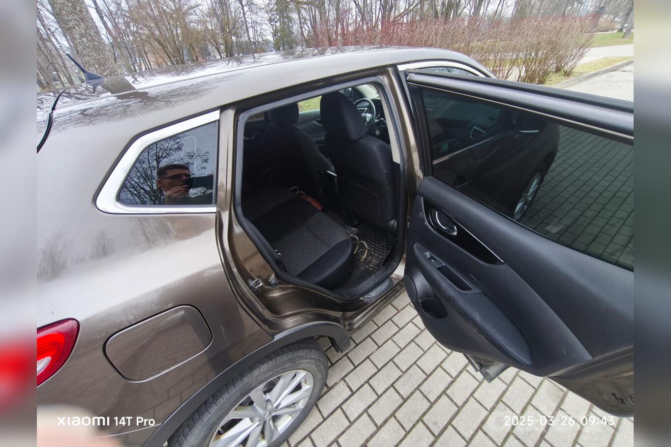 Nissan Qashqai 2 generation Crossover