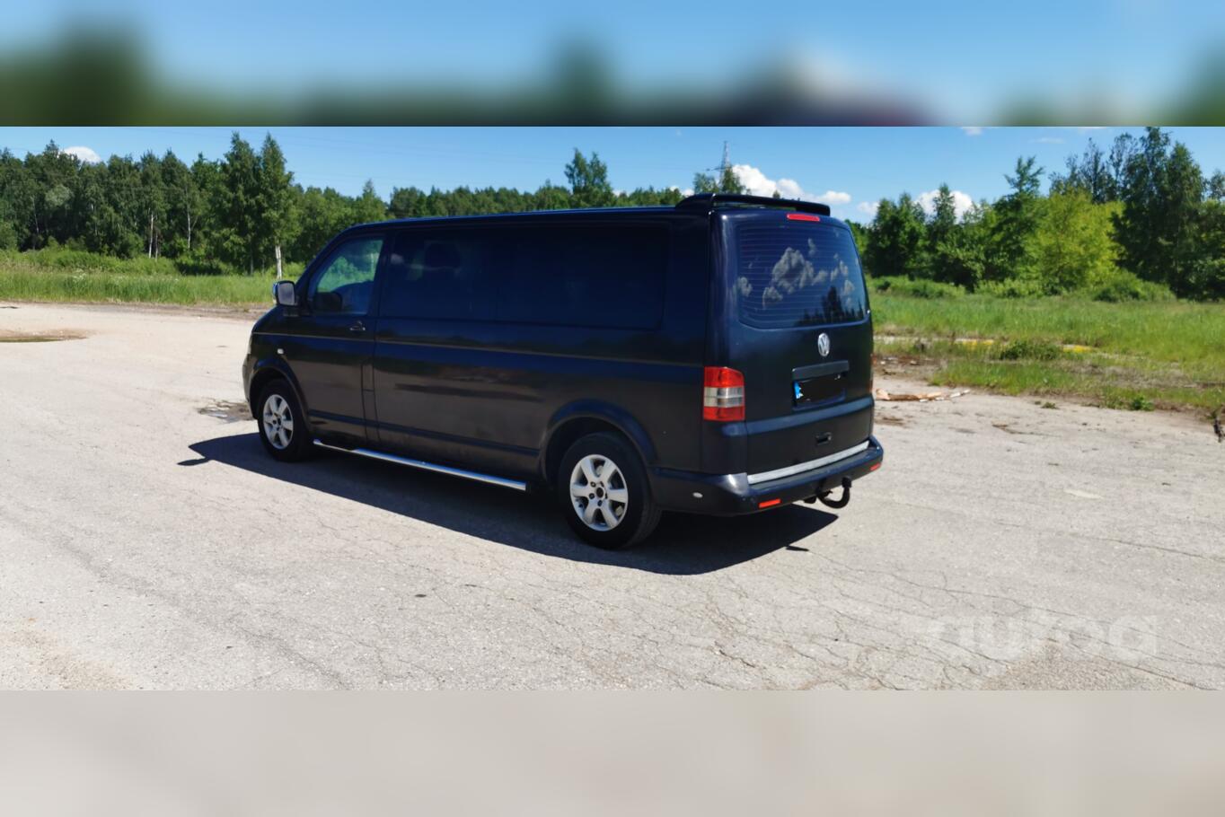 Volkswagen Transporter T5 Minivan 4-doors