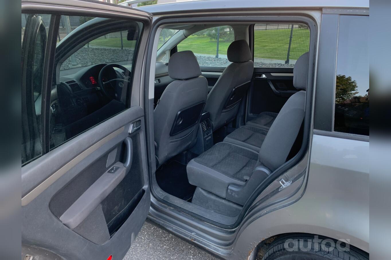 Volkswagen Touran 1 generation [restyling] Minivan 5-doors