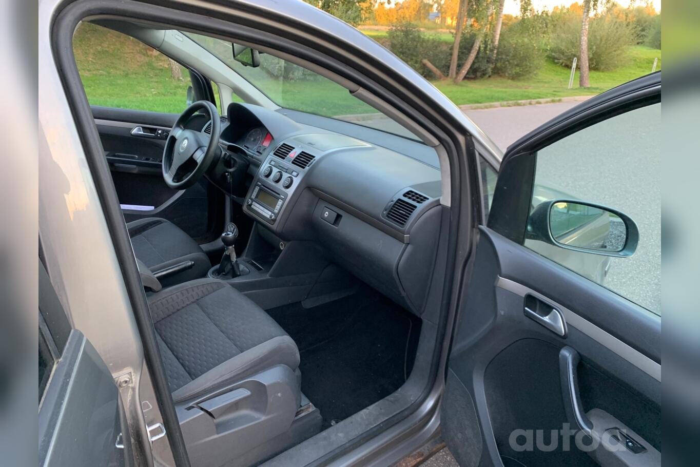 Volkswagen Touran 1 generation [restyling] Minivan 5-doors