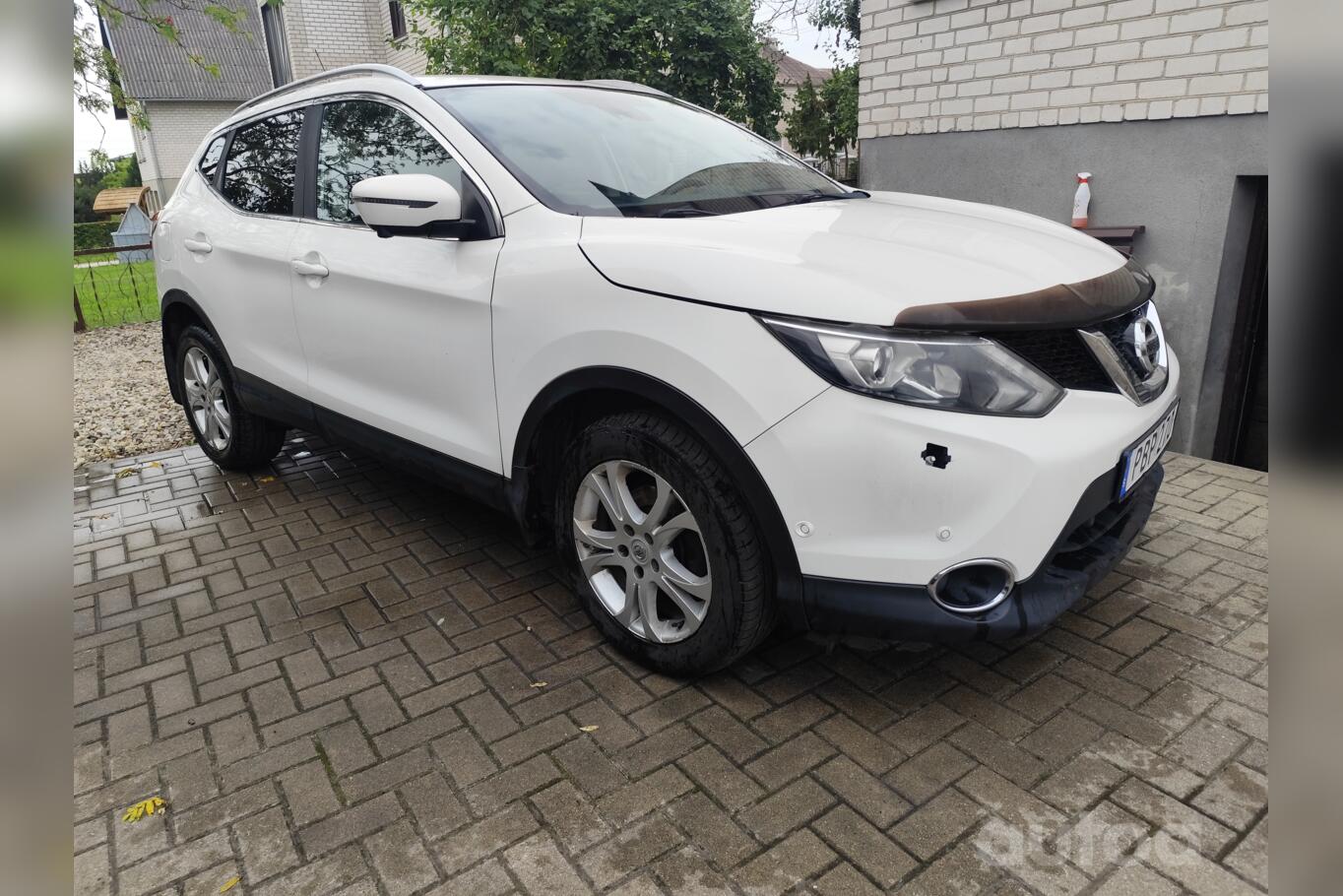 Nissan Qashqai 2 generation Crossover