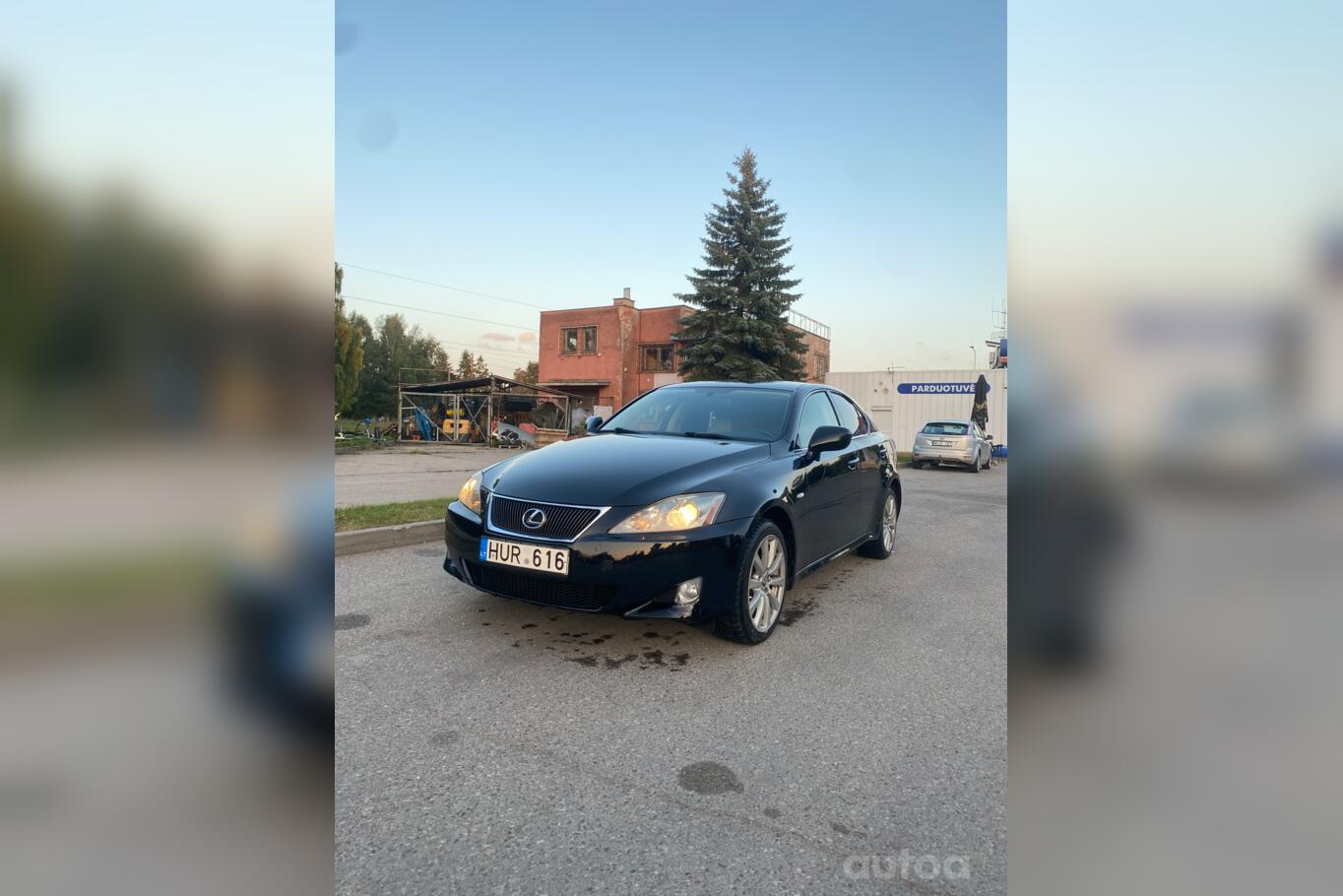 Lexus IS XE10 Sedan