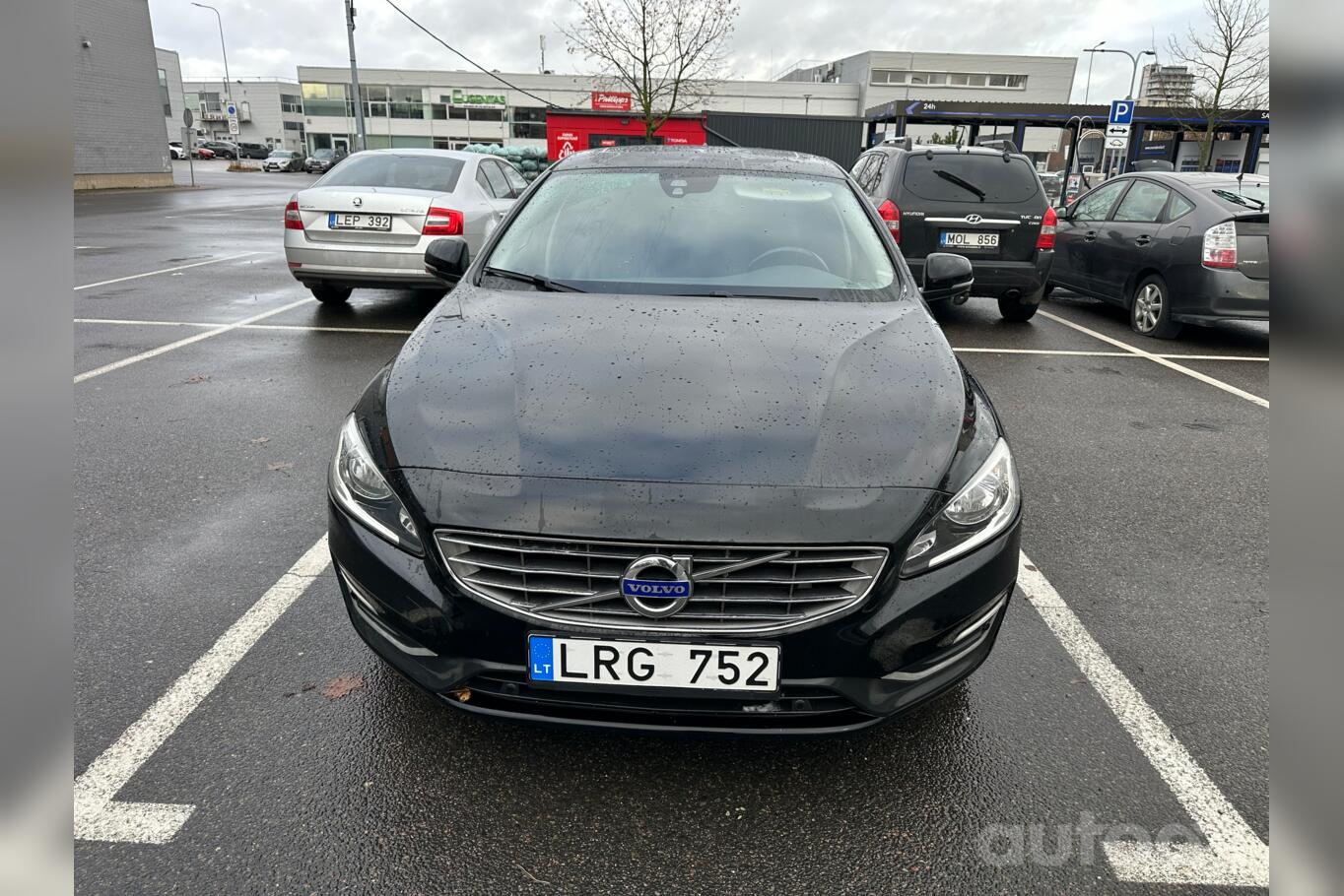 Volvo S60 2 generation [restyling] Sedan 4-doors