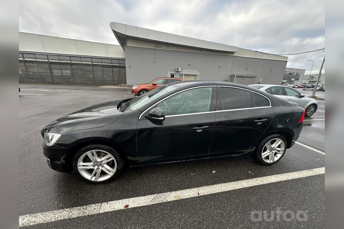 Volvo S60 2 generation [restyling] Sedan 4-doors