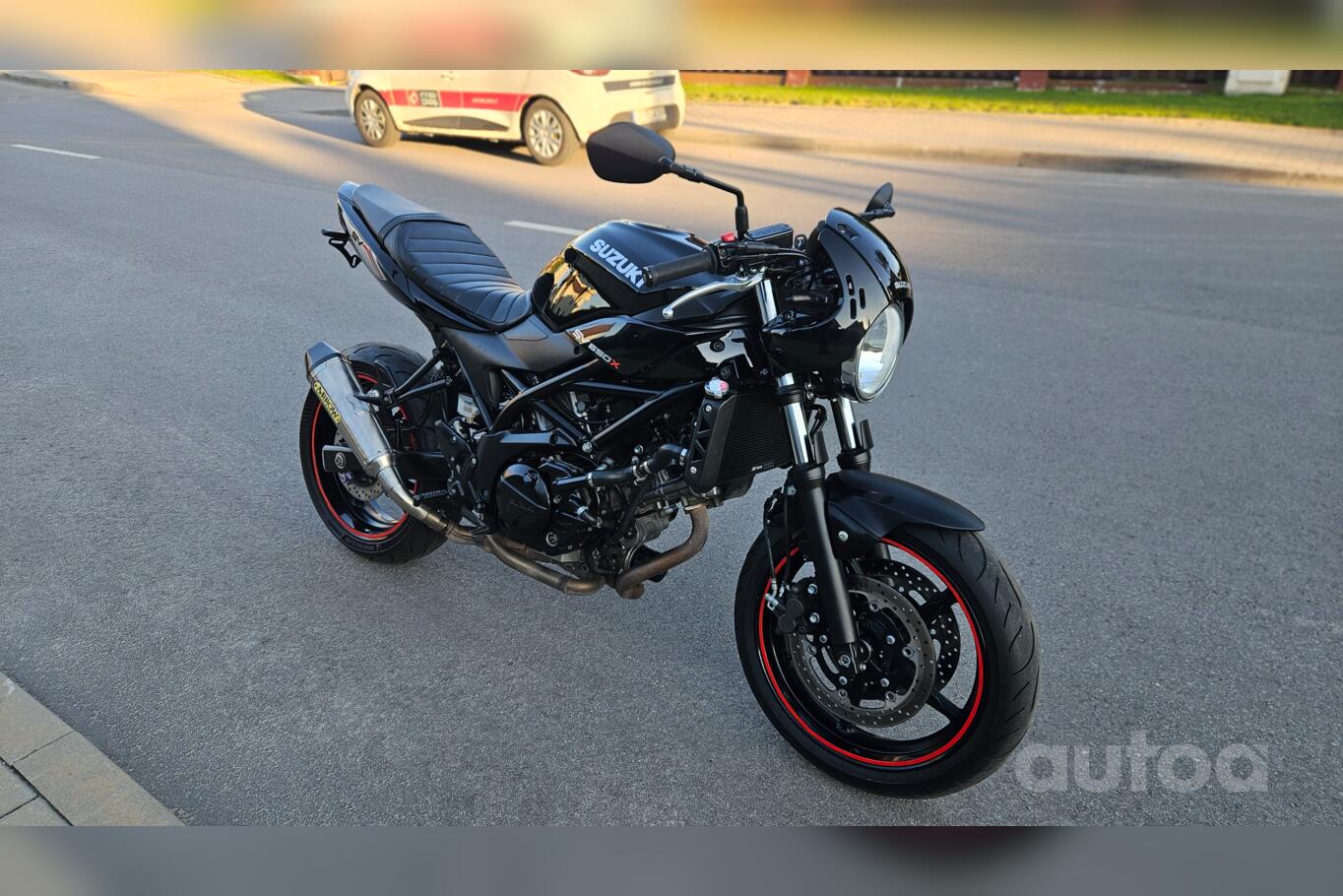 Suzuki SV