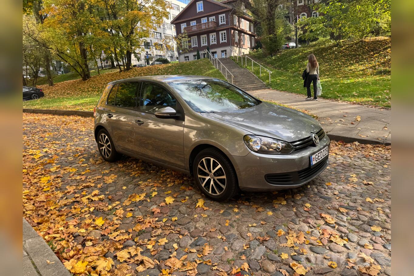 Volkswagen Golf 6 generation Hatchback 5-doors