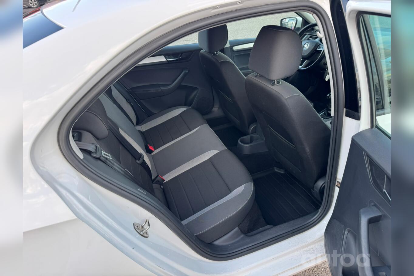 Skoda Rapid 3 generation [restyling] Liftback