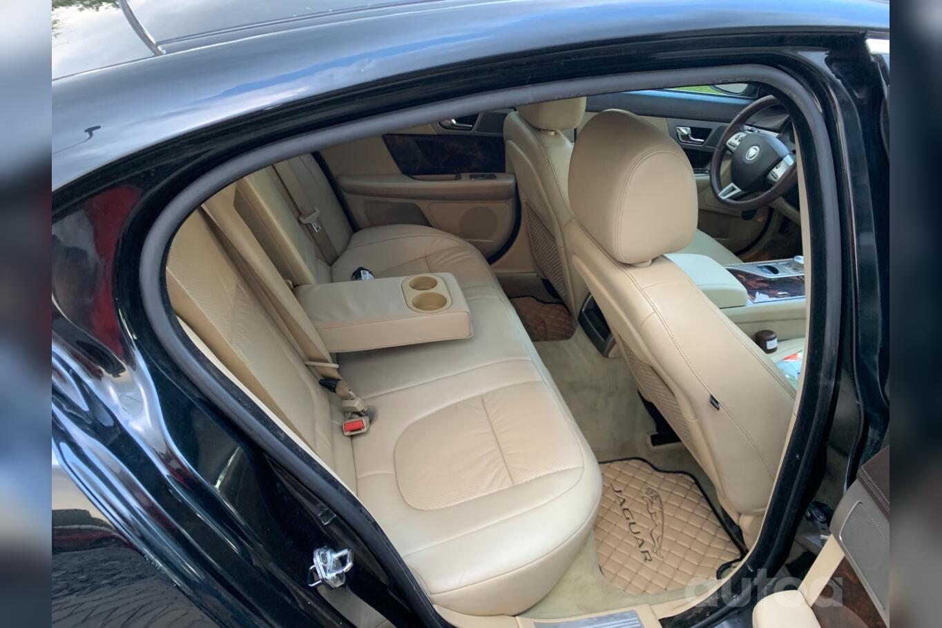 Jaguar XF X250 Sedan 4-doors