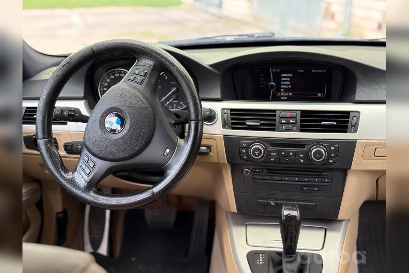 BMW 320 2013