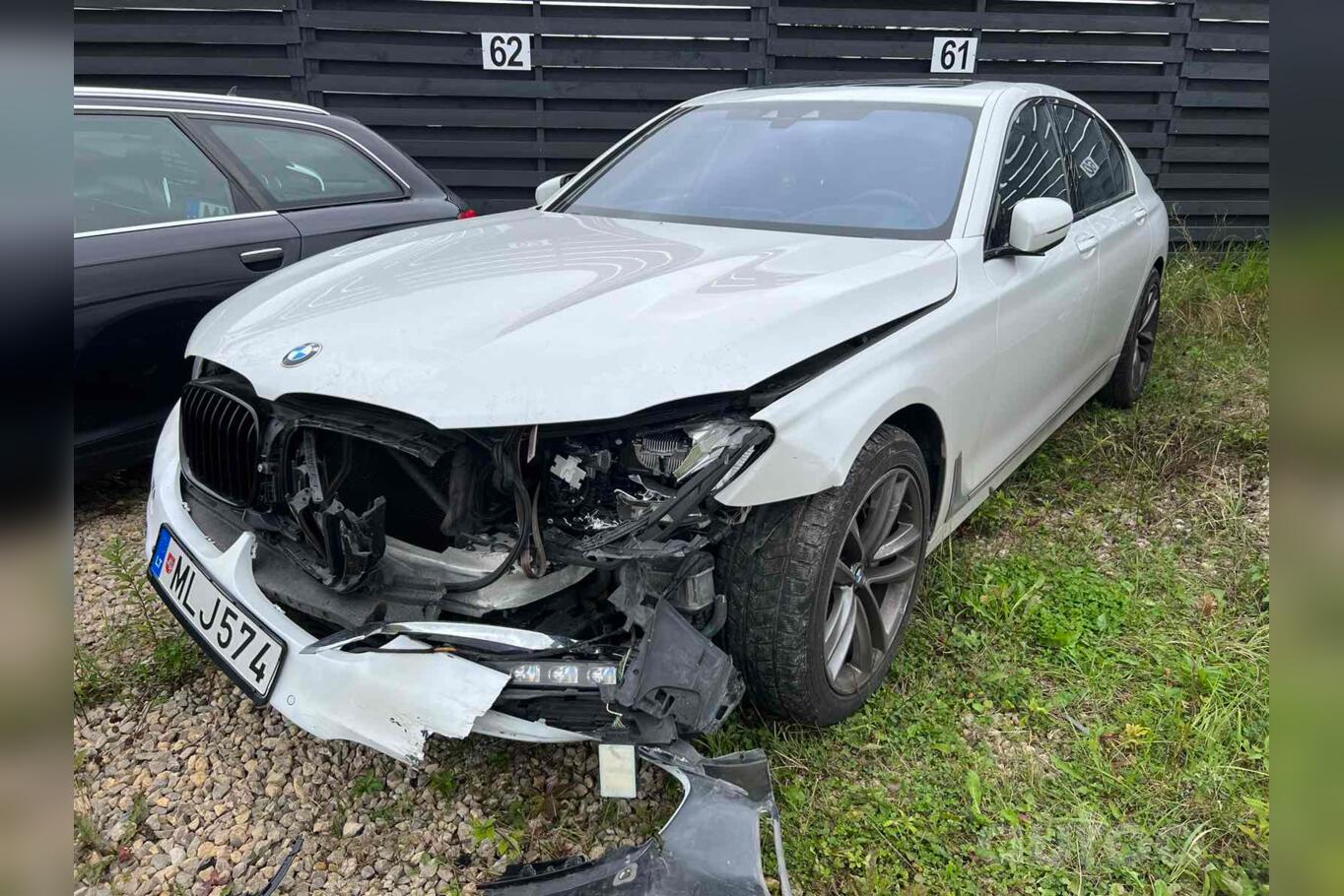 BMW 7 Series G11/G12 Sedan