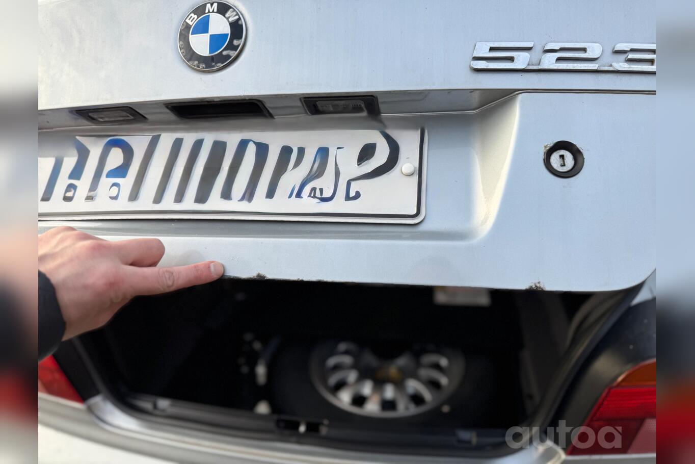 BMW 523 2006