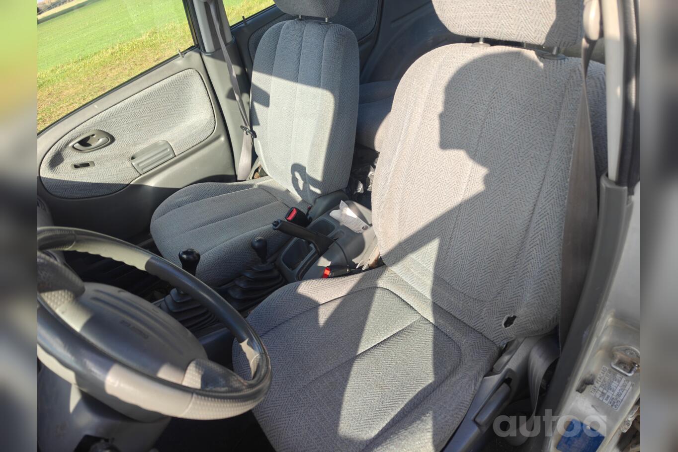 Suzuki Grand Vitara FT SUV outdoor
