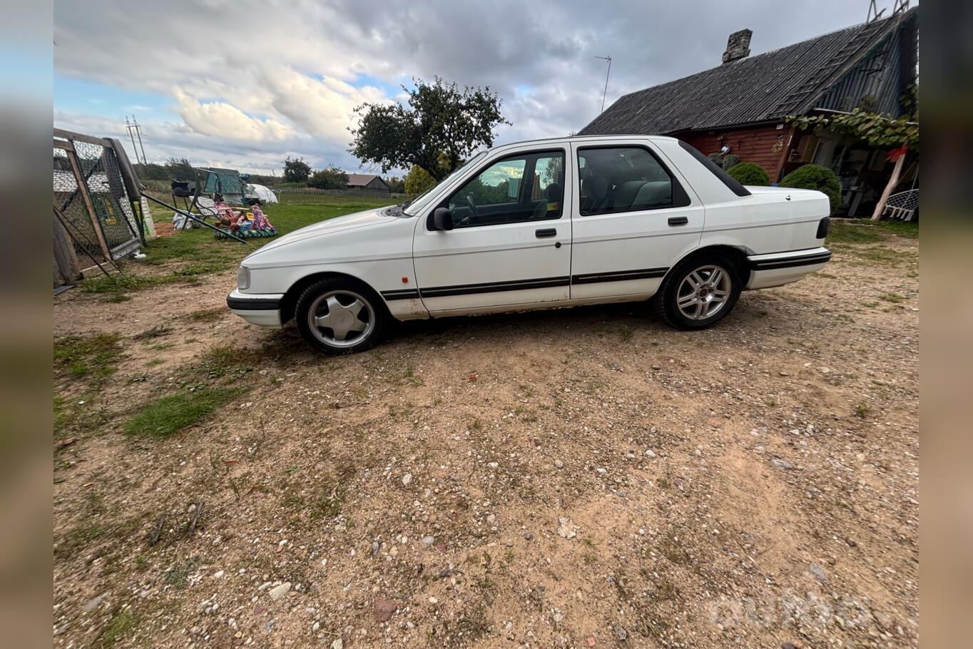 Ford Sierra 1 generation [restyling] Hatchback 5-doors