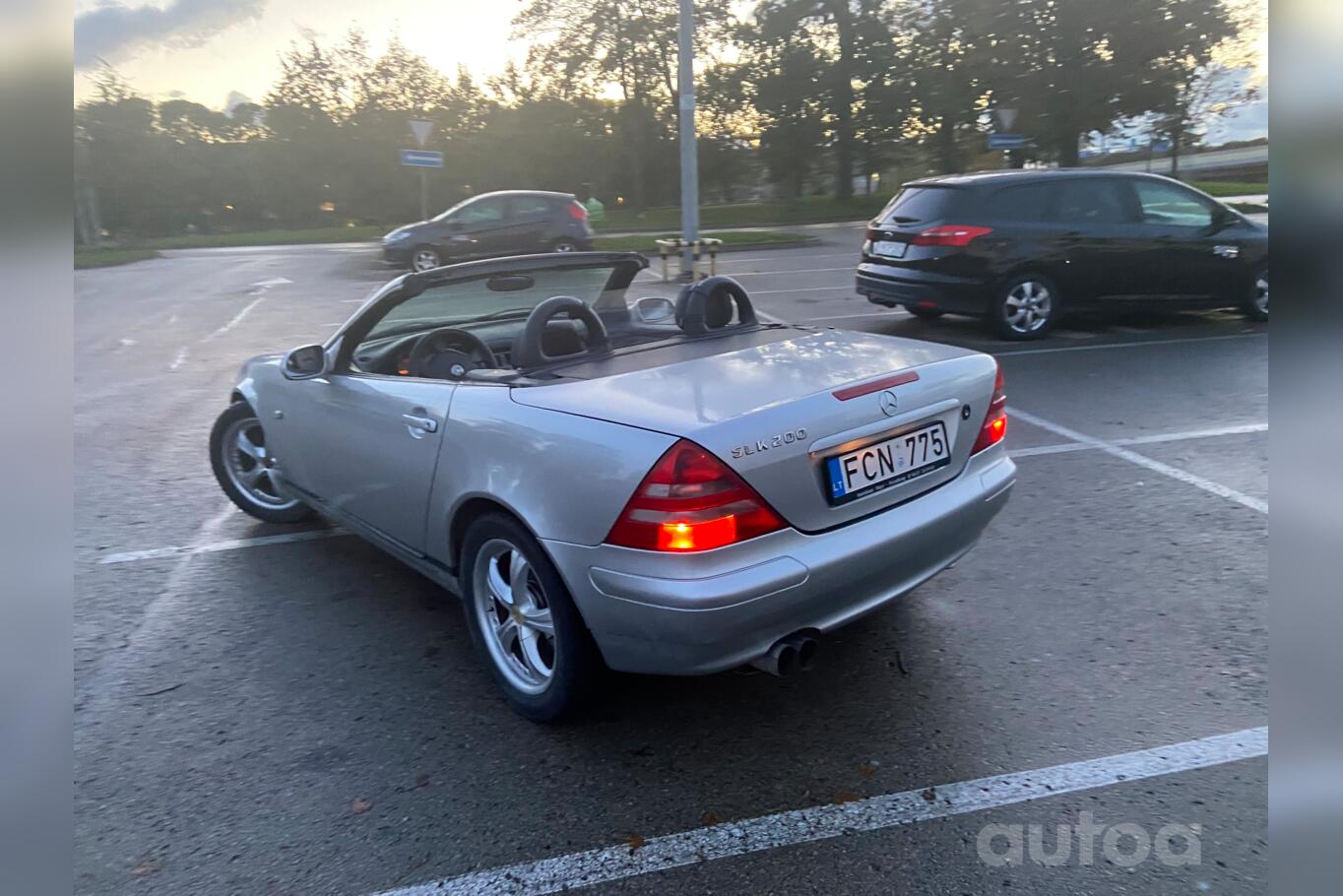 Mercedes-Benz SLK-Class R170 Roadster