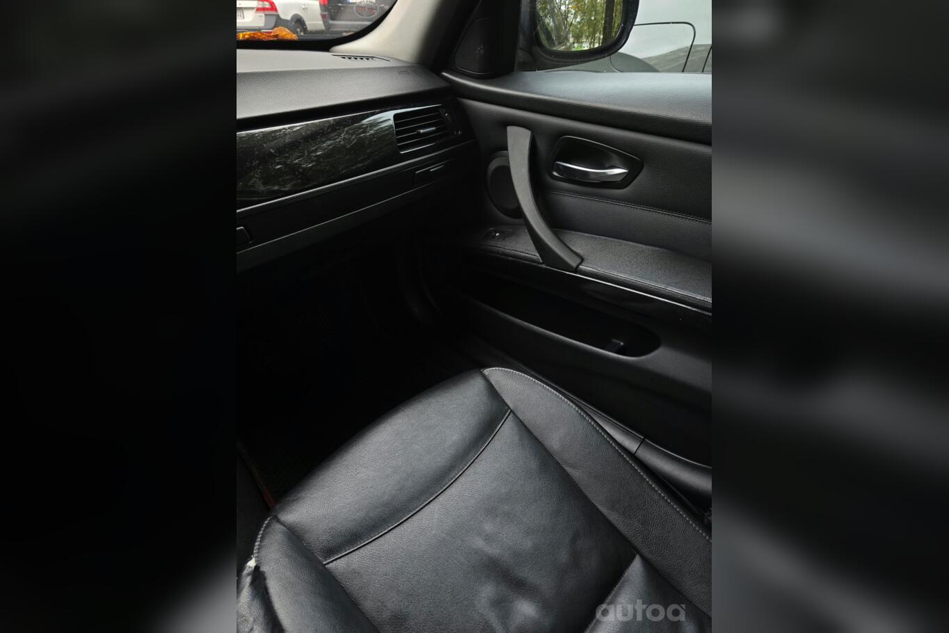 BMW 3 Series E90/E91/E92/E93 [restyling] Sedan