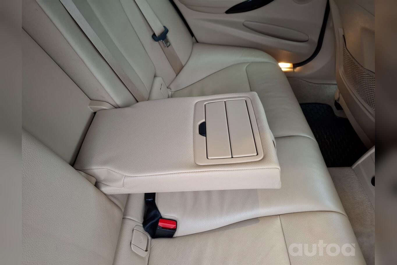 BMW 320 2016