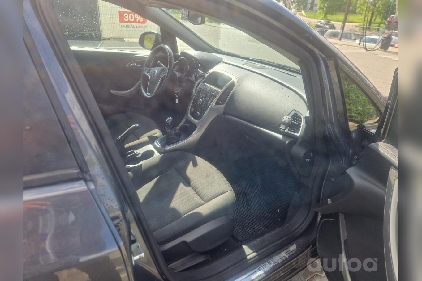 Opel Astra J [restyling] Hatchback 5-doors